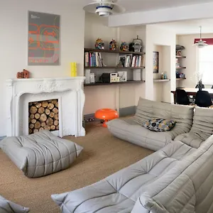 Lovely 4 Bed House 200m From The Holiday home Brighton